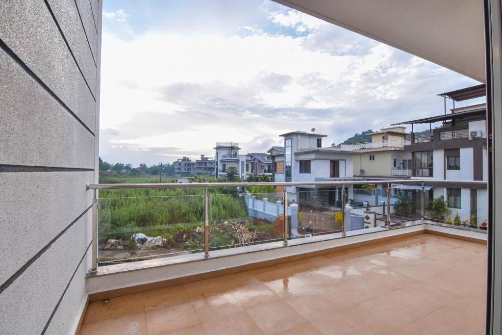 Royal Paradise Villa لونافالا المظهر الخارجي الصورة